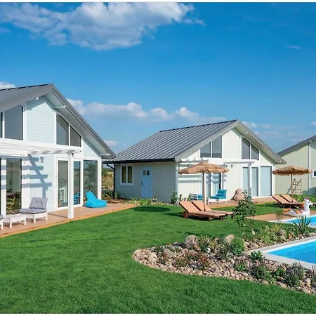 Osada Widoki, Wakacyjne *