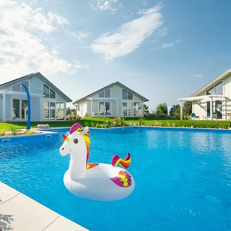 Osada Widoki, Wakacyjne *