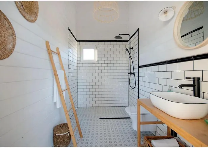 Nyaraló Osada Widoki, Wakacyjne Wicie