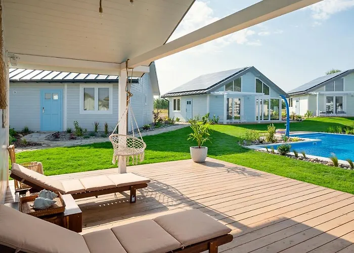 Osada Widoki, Wakacyjne Nyaraló