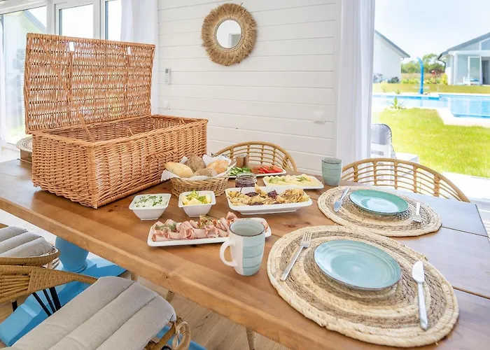 Osada Widoki, Wakacyjne Nyaraló