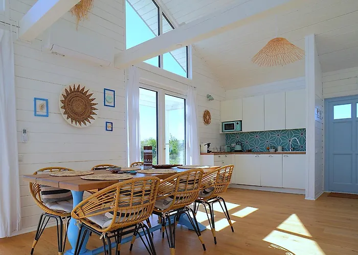 Nyaraló Osada Widoki, Wakacyjne Wicie